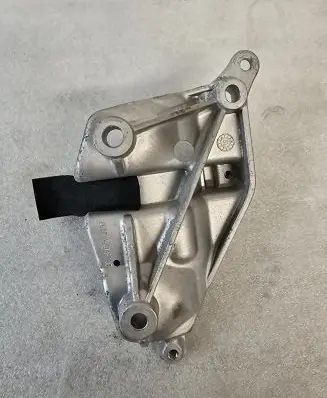 Volvo XC90 Other engine bay part 32138983
