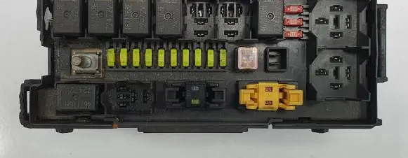 Jeep Grand Cherokee (WK) Fuse box set 04692087AB