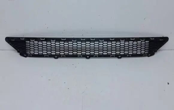 Hyundai Tucson TL Front bumper lower grill 86561D7000