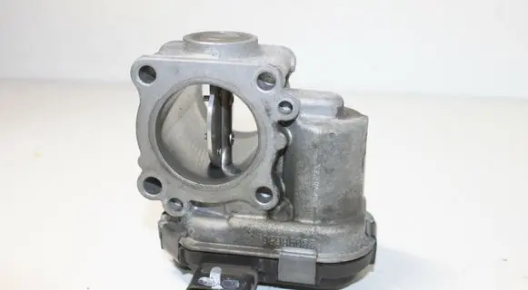 Peugeot 3008 I Throttle valve 9673534480
