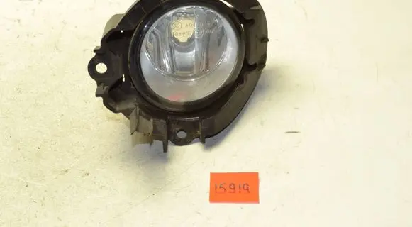Toyota Avensis T270 Front fog light 812200D042 89207411