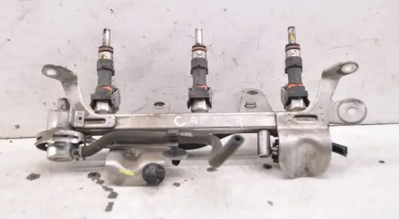 Renault Captur Fuel injectors set 175201470R 20170301