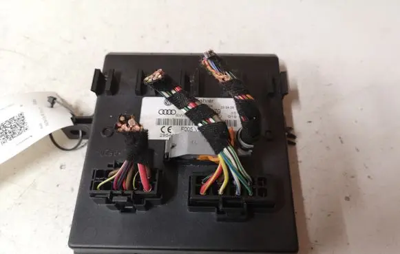 Audi A6 S6 C6 4F Comfort/convenience module 4F0907279 F005V00562 295466