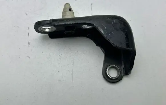 Ford Mustang VI Front door upper hinge 22801110