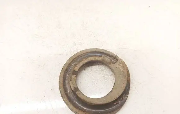 Toyota RAV 4 (XA30) Front coil spring rubber mount 4825742030