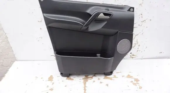 Volkswagen Crafter Front door card panel trim