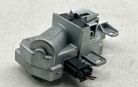 Volvo V50 Steering wheel lock 31280655 TFF11BC8E 107308