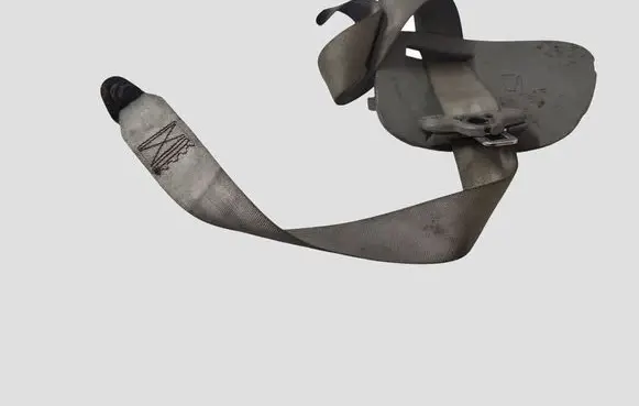 Hyundai Santa Fe Rear seatbelt 04386