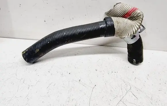 Toyota RAV 4 (XA40) Engine coolant pipe/hose 1628236100