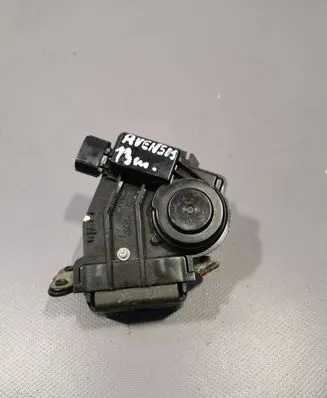 Toyota Avensis T270 Tailgate/trunk/boot lock/catch/latch