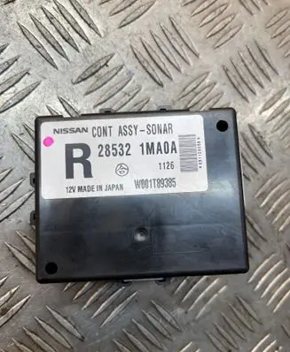 Infiniti M30 Parking PDC control unit/module 285321MA0A W001T89385