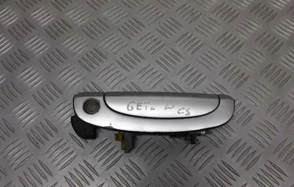 Hyundai Getz Front door exterior handle