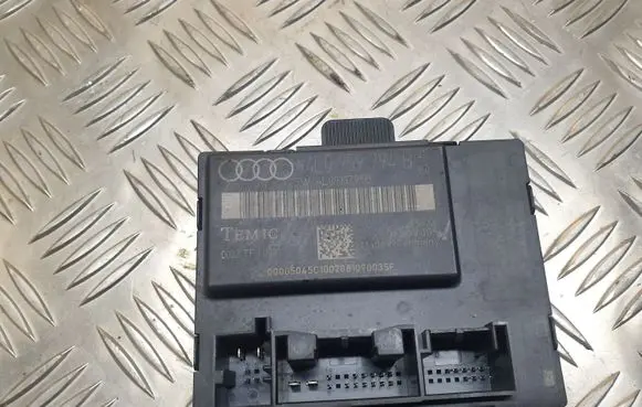 Audi Q7 4L Door control unit/module 4L0959794B 4L0910795B