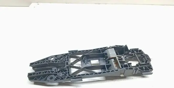 Front door exterior handle/bracket