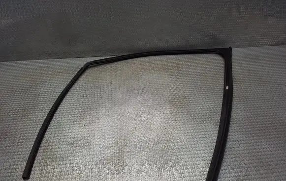 Lexus UX Rubber seal front door window/glass 6814176030