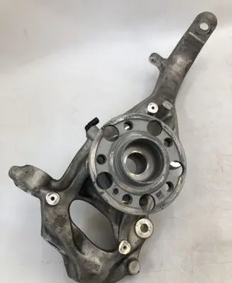 Mercedes-Benz EQE v295 Front wheel hub A2950300