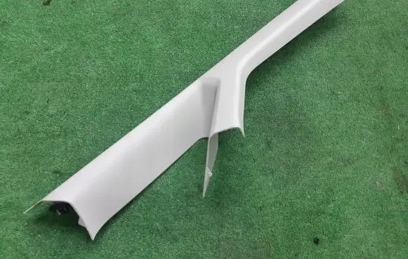 Ford C-MAX I (A) pillar trim 3M51R03198