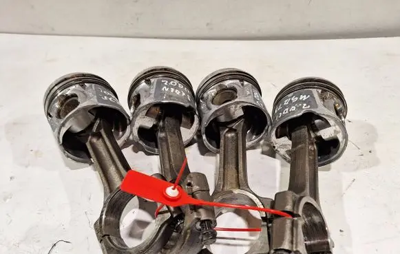 Renault Trafic II (X83) Piston with connecting rod 10653