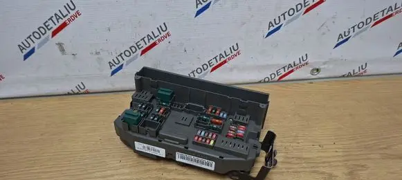 BMW X5 E70 Fuse module 9145115