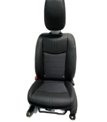 Nissan Leaf II (ZE1) Front driver seat 43207