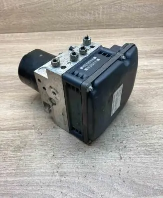 BMW 5 E60 E61 ABS Pump 678336003 0265250217