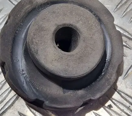 Audi A4 S4 B8 8K Rear coil spring rubber mount 8K0512149 0310801