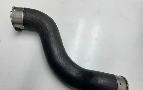 Mercedes-Benz C W204 Intercooler hose/pipe A2045282182 A2125280000