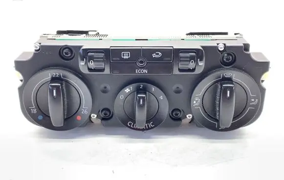 Volkswagen Golf V Interior fan control switch 