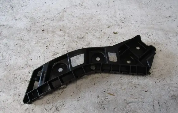Volkswagen Touran III Rear bumper mounting bracket 5TA807394