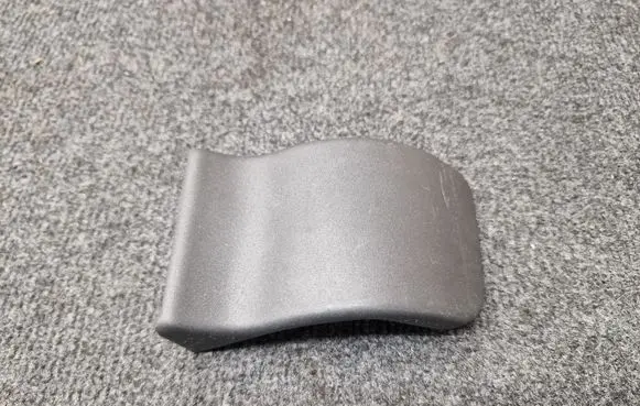 Peugeot 3008 I Rear seat rail trim cover 2012007