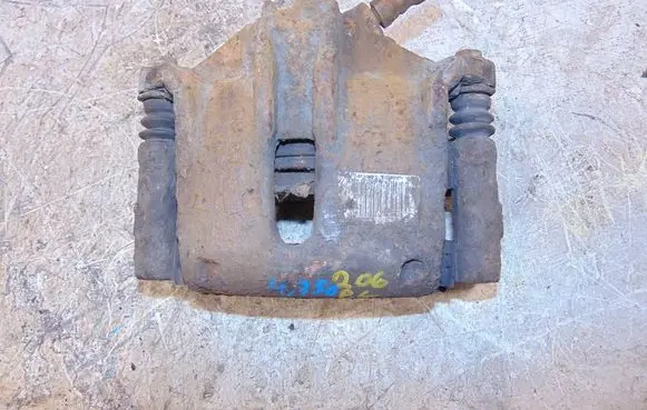Peugeot 206 Front brake caliper 4400R6
