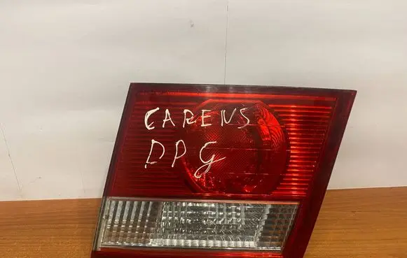 KIA Carens II Tailgate rear/tail lights