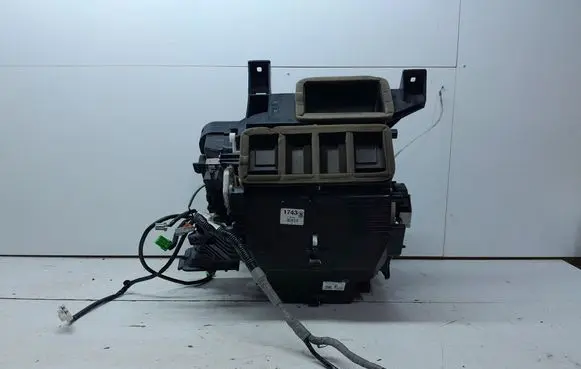 Honda CR-V Interior heater climate box assembly 