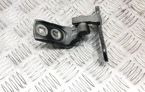 Opel Vectra C Front door upper hinge K31006