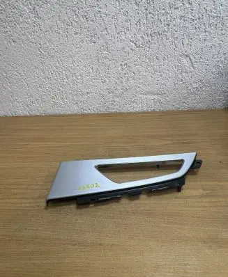 Audi Q7 4M Other interior part 4M0867470 589650285