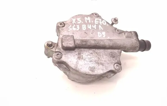 BMW X5M E70 Vacuum pump 8605976 130213 68739010
