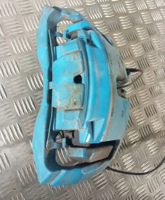 BMW 5 F10 F11 Front brake caliper 6786817