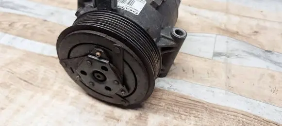 Renault Megane II Air conditioning (A/C) compressor (pump) 8200457418 01140170 10085160019A