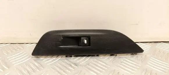 Peugeot 2008 II Electric window control switch 9826360180