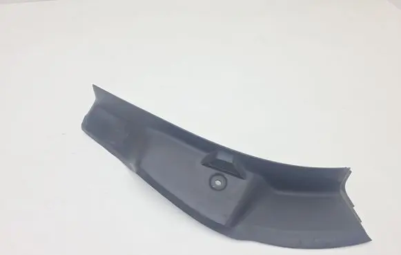 Mercedes-Benz E W213 Rear/tail light trim molding A2136900702