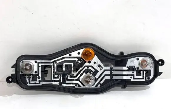 Opel Vivaro Rear/tail lights 00197256