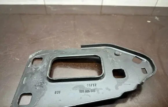 Audi A4 S4 B8 8K Other body part 8K0805500