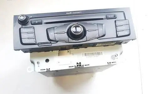 Audi A4 S4 B8 8K Radio/CD/DVD/GPS head unit 8T2035186P