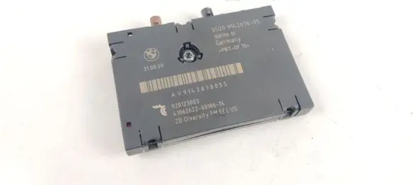 BMW Z4 E89 Aerial antenna amplifier 9142078