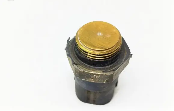 Coolant temperature sensor