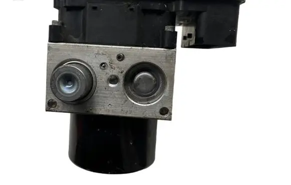 Mercedes-Benz C W204 ABS Pump A1729014000 10092623703 10061939581