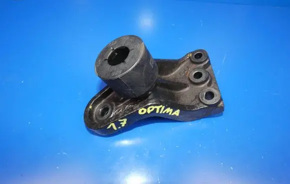 KIA Optima Engine mounting bracket 21825