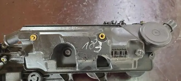Peugeot 407 Rocker cam cover 9662660480
