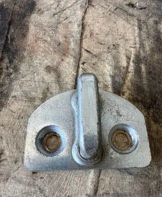 Renault Master III Rear door lock loop/hook striker 122RB
