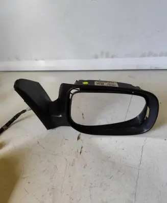 Toyota Avensis T250 Front door electric wing mirror E11020058 E11016057 030058